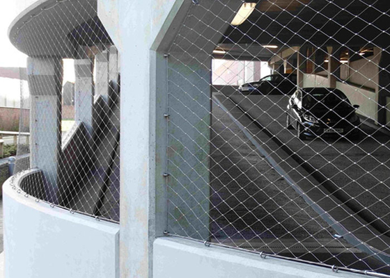 Yüksek Mukavemet esnekliği Paslanmaz Çelik Kablo Örgüsü Mimari için Yüksük 3.0 mm halat 80 * 80 mm delik