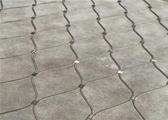 Kuş kafesleri için paslanmaz çelik, 1,2 mm'den 2,0 mm'ye kadar tel kalınlığı ve 20 mm'den 50 mm'ye kadar delik boyutu ile kuş kafesine yönelik tel ağları